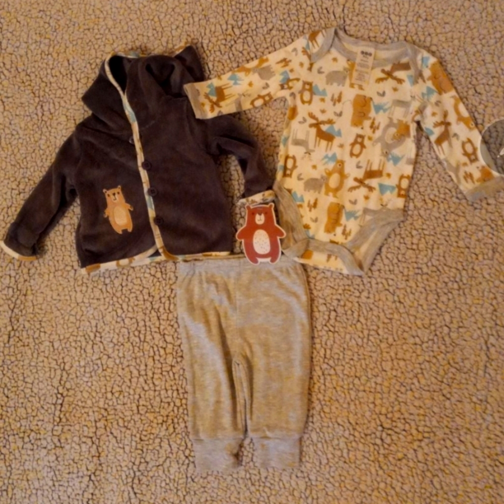 NWT CJP Baby 6-9 Months 3 Piece Set Bear Themed